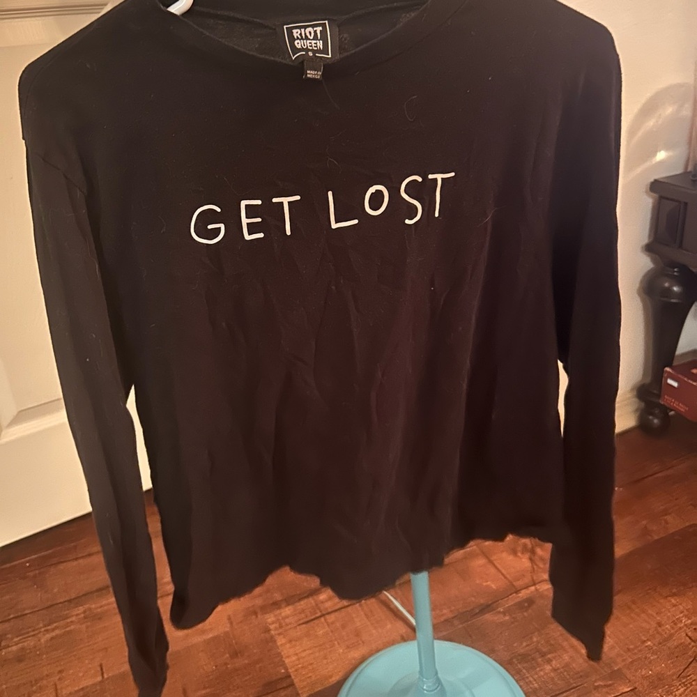 Cropped black long sleeve